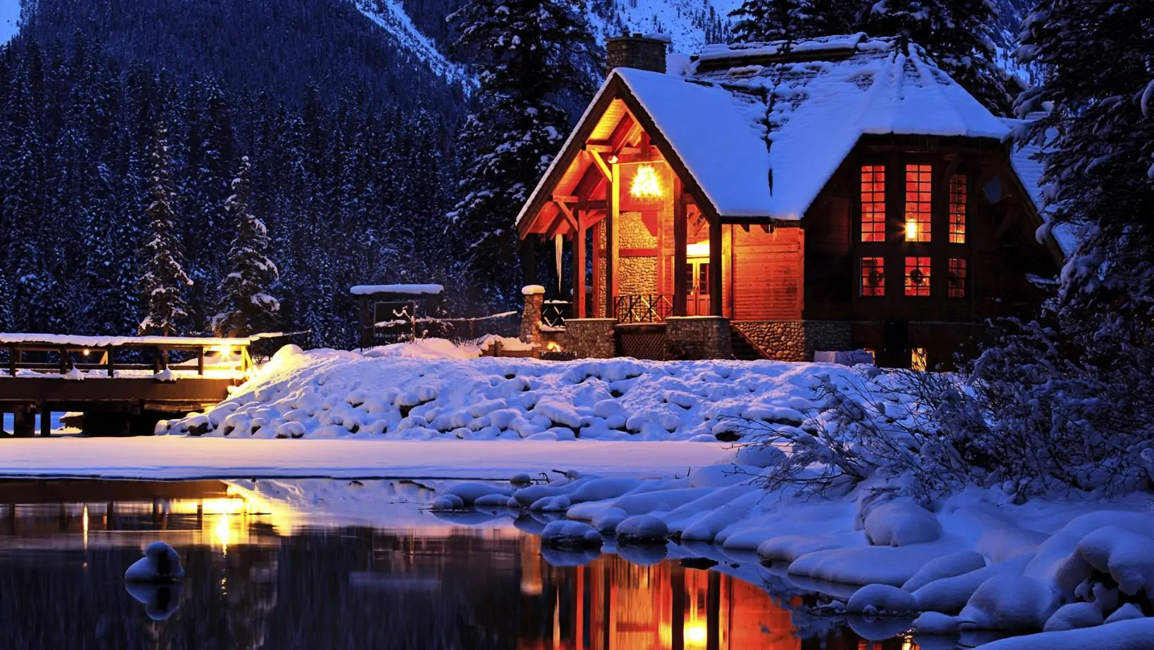 Warm Cottage